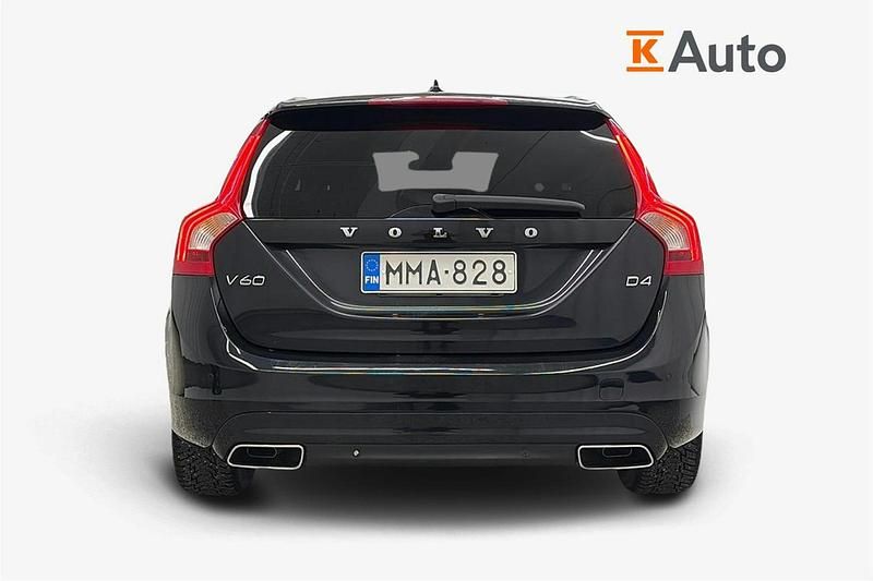 Käytetty Volvo V60 Business Edition 181 HP (133 kW) 2015 Musta Farmari