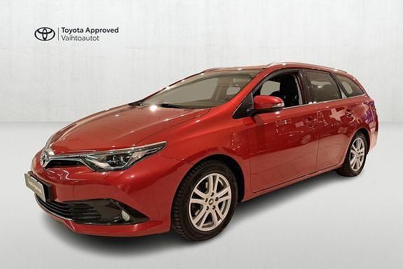 Käytetty Toyota Auris Touring Sports Active 116 HP (85 kW) 2016 Punainen Farmari