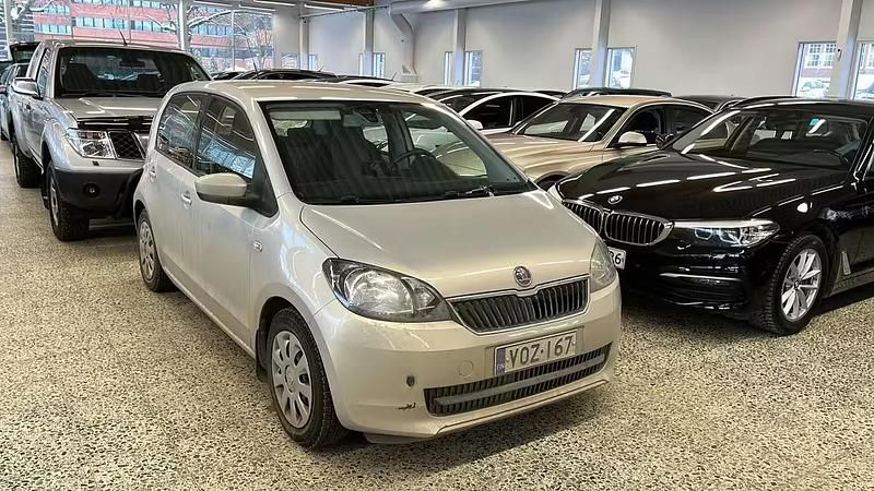 Käytetty Skoda Citigo Ambition 75 HP (55 kW) 2012 Ruskea Viistoperä