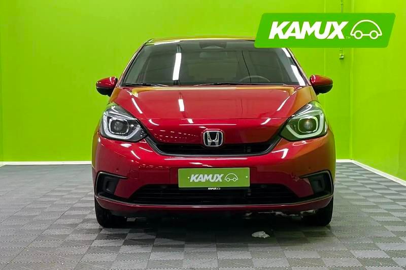 Käytetty Honda Jazz Comfort 109 HP (80 kW) 2022 Punainen Viistoperä