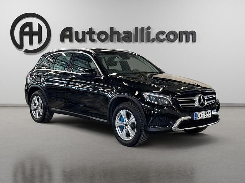 Käytetty 2017 Mercedes GLC350 Business Katumaasturi | 21 990 € (Hieman kallis) - Kuva 1/4