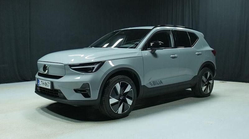 Käytetty 2025 Volvo EX40 Plus Katumaasturi | 47 300 € (Hyvä tarjous) - Kuva 1/3
