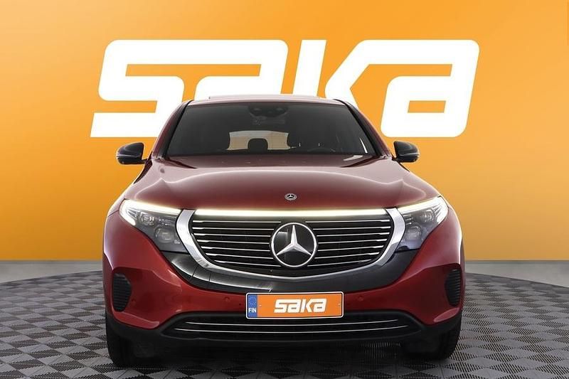 Käytetty Mercedes EQC400 300 kW (408 HP) 2020 Katumaasturi