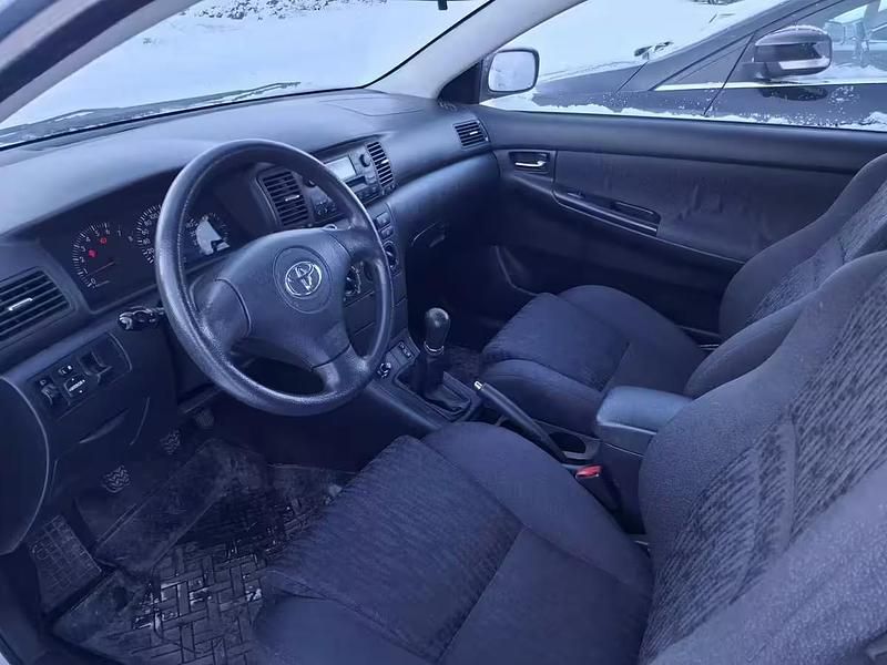 Käytetty Toyota Corolla Terra 97 HP (71 kW) 2003 Viistoperä