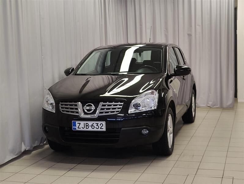 Käytetty Nissan Qashqai Acenta 141 HP (103 kW) 2009 Musta Katumaasturi