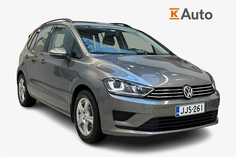 Käytetty VW Golf Sportsvan Comfortline 110 HP (80 kW) 2015 Harmaa Tila-auto