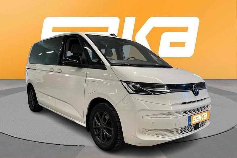 Käytetty VW Multivan Style 218 HP (160 kW) 2023 Van