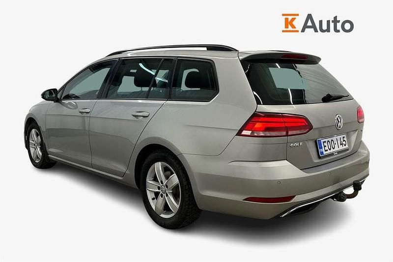 Käytetty VW Golf VII Comfortline 125 HP (91 kW) 2017 Harmaa Farmari