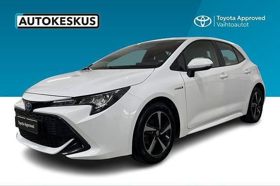 Käytetty Toyota Corolla Active 121 HP (88 kW) 2020 Valkoinen Viistoperä