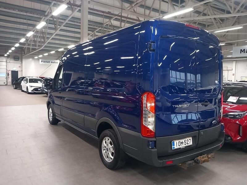 Käytetty Ford Transit Trend 170 HP (125 kW) 2018 Sininen Van