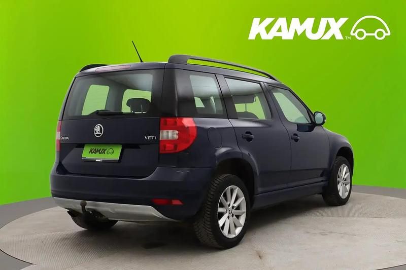 Käytetty Skoda Yeti Active 105 HP (77 kW) 2015 Sininen Katumaasturi