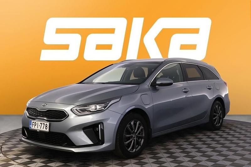 Käytetty Kia Ceed Sportswagon Premium 140 HP (102 kW) 2021 Farmari