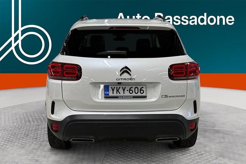 Käytetty Citroën C5 Aircross Comfort 131 HP (96 kW) 2022 Katumaasturi