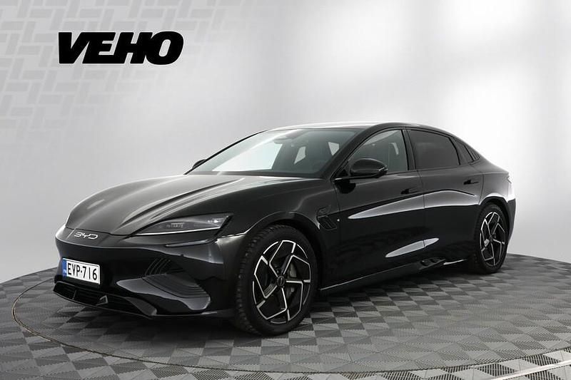 Musta Käytetty 2025 BYD Seal Sedan | 47 800 € - Kuva 1/4