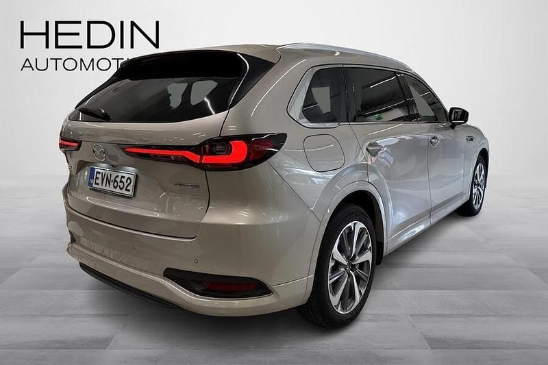 Käytetty Mazda CX-80 Takumi-Line 328 HP (241 kW) 2025 Ruskea Katumaasturi