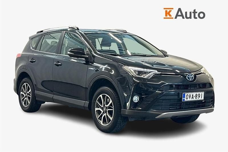 Käytetty Toyota RAV4 Hybrid Edition 155 HP (114 kW) 2018 Musta Katumaasturi