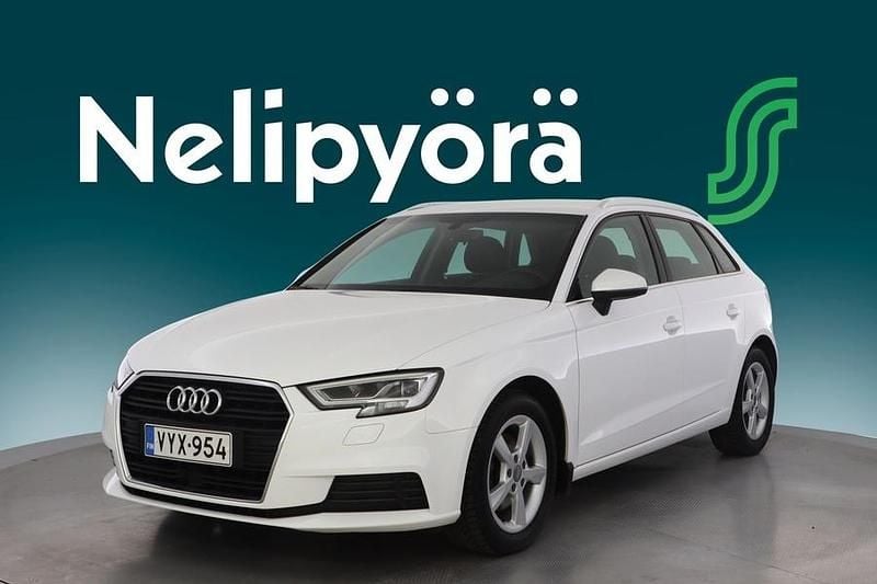 Käytetty Audi A3 Sportback Business 116 HP (85 kW) 2016 Valkoinen Viistoperä