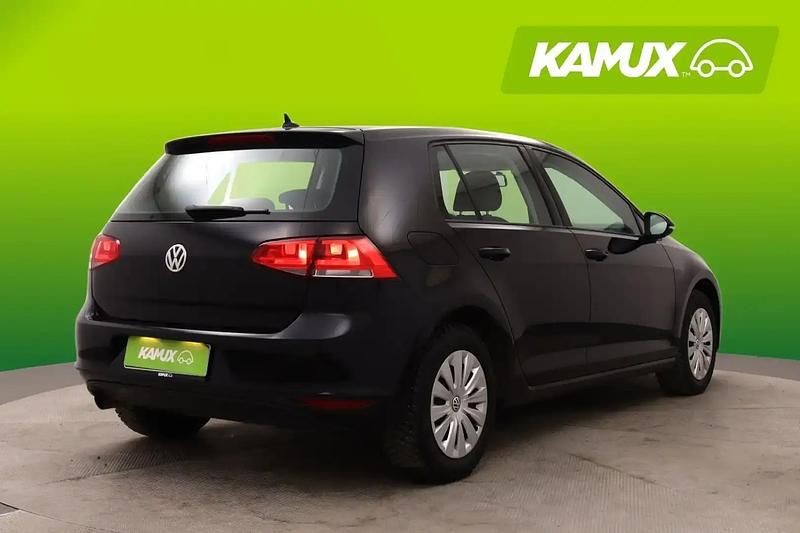 Käytetty VW Golf VII Comfortline 110 HP (80 kW) 2016 Musta Sedan