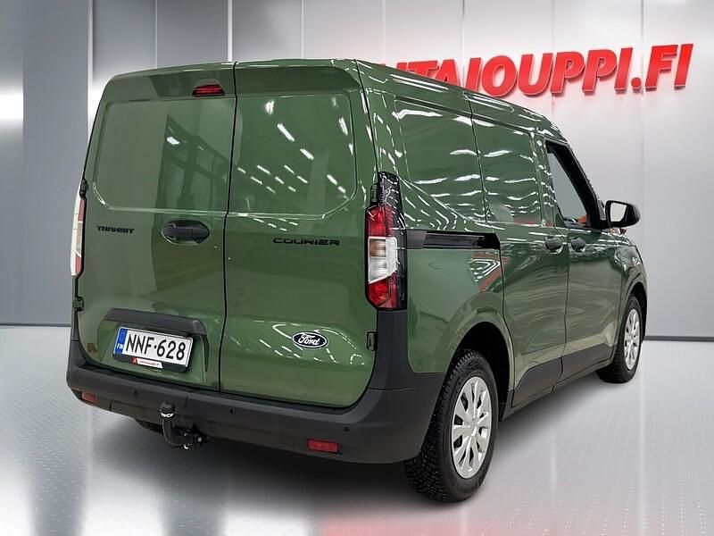 Käytetty Ford Transit Trend 99 HP (72 kW) 2024 Vihreä Van