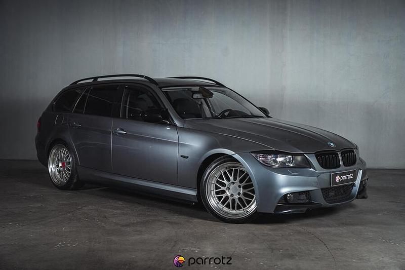 Käytetty BMW 330 245 HP (180 kW) 2010 Farmari