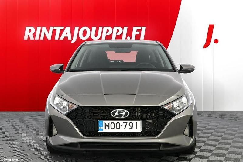 Käytetty Hyundai i20 Comfort 101 HP (74 kW) 2023 Viistoperä