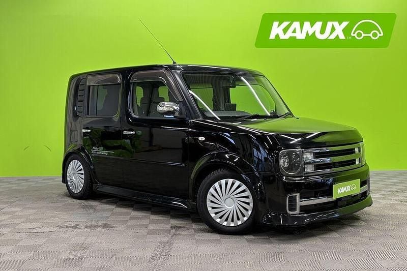 Käytetty 2008 Nissan Cube Tila-auto | 8 490 € - Kuva 1/3
