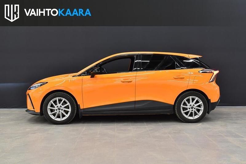 Käytetty MG MG4 EV Luxury 150 kW (204 HP) 2023 Viistoperä