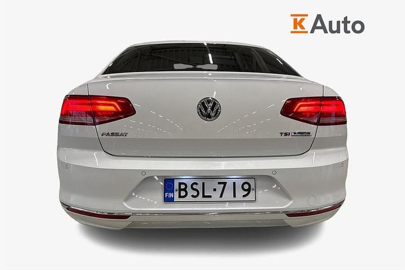 Käytetty VW Passat Comfortline 150 HP (110 kW) 2015 Sedan