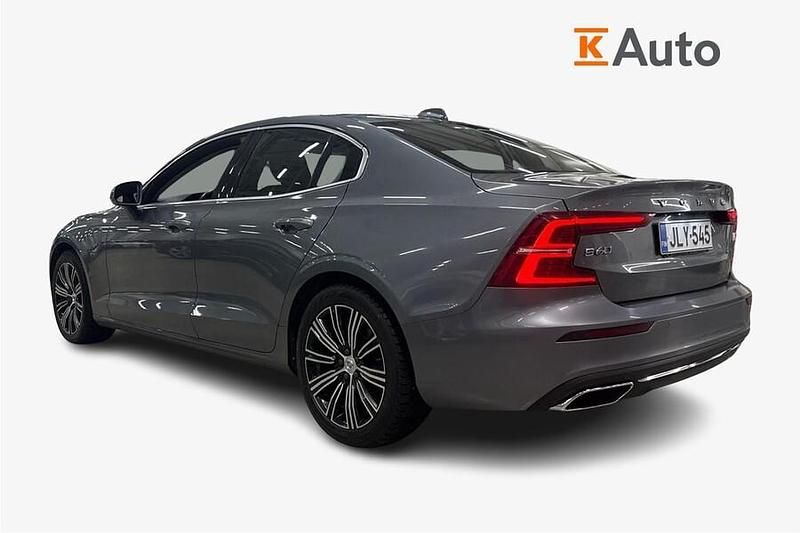 Käytetty Volvo S60 Business Edition 392 HP (288 kW) 2021 Harmaa Sedan