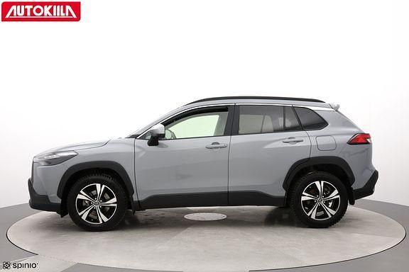 Käytetty Toyota Corolla Cross Edition 138 HP (101 kW) 2024 Harmaa Katumaasturi