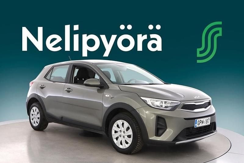 Käytetty Kia Stonic LX 101 HP (74 kW) 2023 Vihreä Katumaasturi