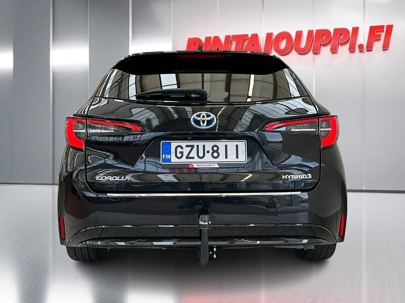 Käytetty Toyota Corolla Active 122 HP (89 kW) 2021 Farmari