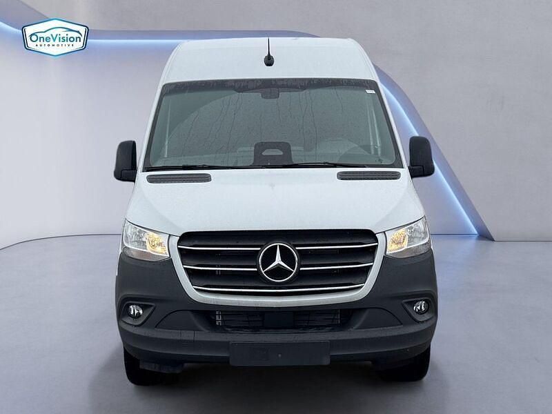 Uusi Mercedes Sprinter 170 HP (125 kW) 2025 Van