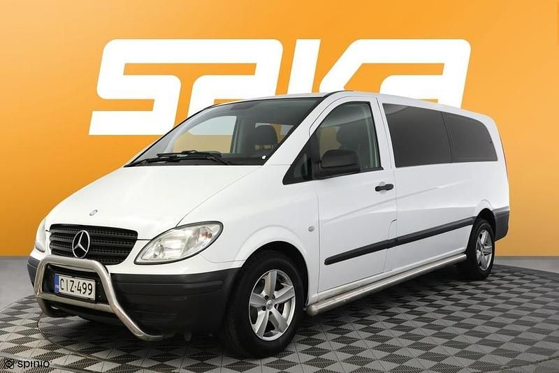Käytetty Mercedes Vito 95 HP (69 kW) 2011 Van