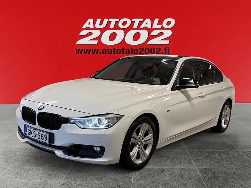 Käytetty BMW 328 Sport Line 245 HP (180 kW) 2012 Valkoinen Sedan