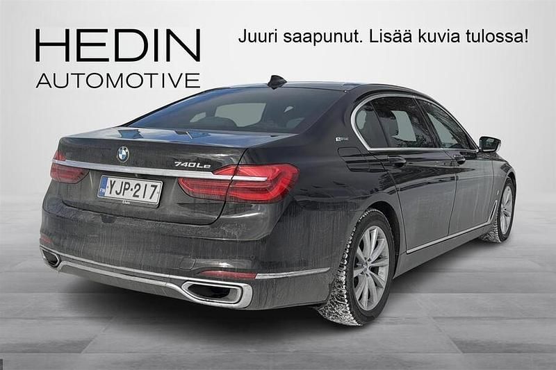Käytetty BMW 740 Exclusive 258 HP (189 kW) 2017 Sedan