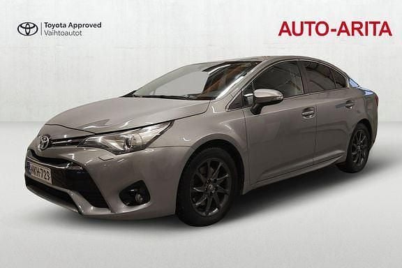 Käytetty Toyota Avensis Active 143 HP (105 kW) 2016 Harmaa Sedan