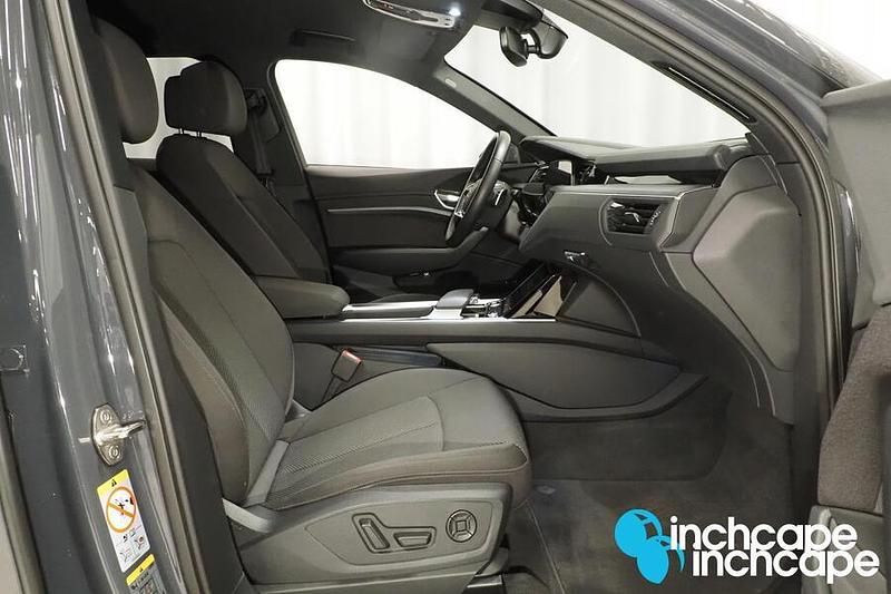 Käytetty Audi Q8 e-tron 250 kW (340 HP) 2023 Katumaasturi