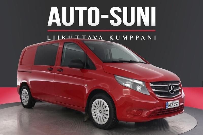 Käytetty Mercedes Vito 136 HP (100 kW) 2016 Punainen Van