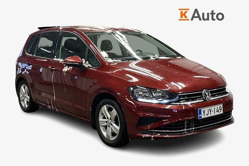Käytetty VW Golf Sportsvan Comfortline 131 HP (96 kW) 2018 Sininen Tila-auto