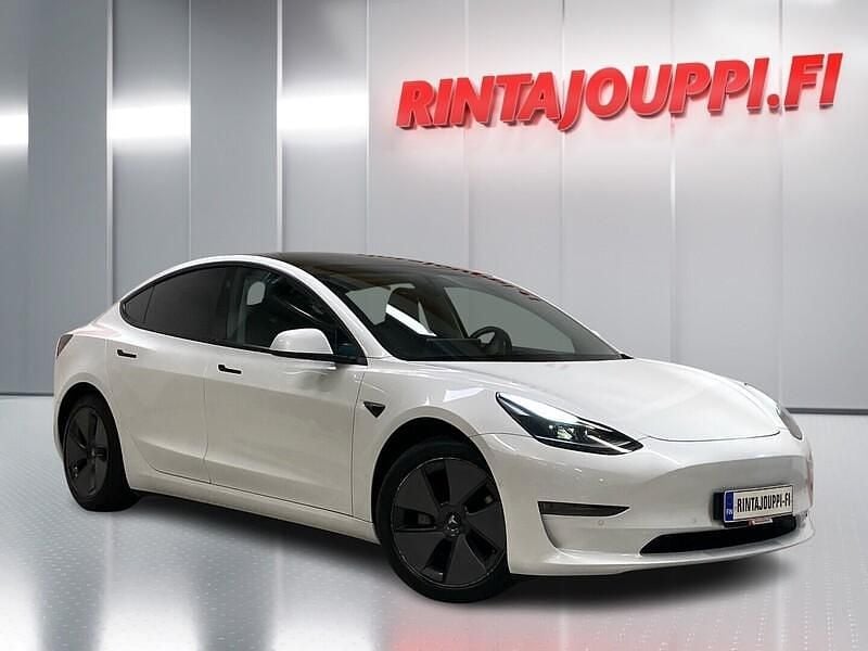 Käytetty 2021 Tesla Model 3 Sedan | 27 280 € (Perustarjous) - Kuva 1/4