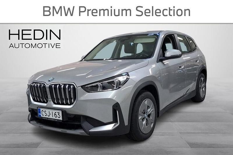 Käytetty 2023 BMW iX1 Comfort Edition Katumaasturi | 36 900 € (Supertarjous) - Kuva 1/3