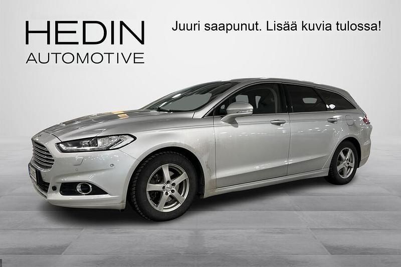 Harmaa Käytetty 2017 Ford Mondeo Titanium Farmari | 10 900 € (Hyvä tarjous) - Kuva 1/3