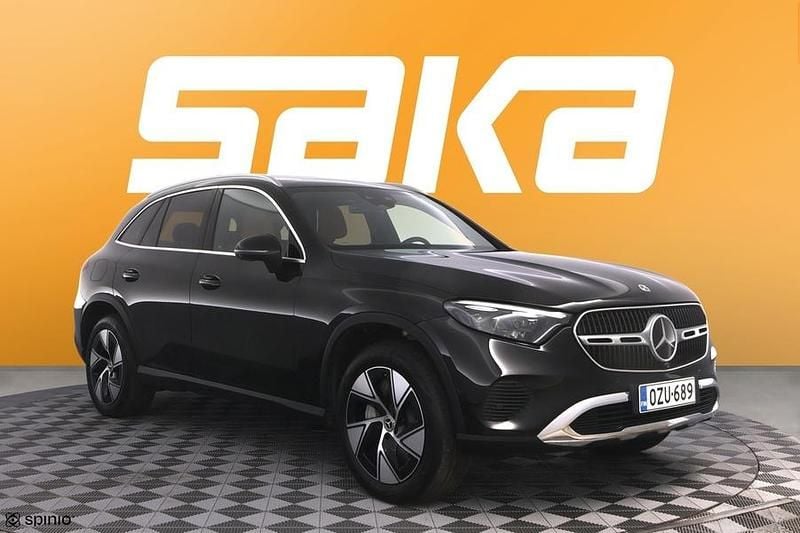 Käytetty 2023 Mercedes GLC300e Premium Katumaasturi | 57 800 € (Hyvä tarjous) - Kuva 1/3