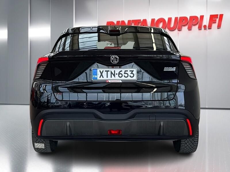 Käytetty MG MG4 EV 125 kW (170 HP) 2023 Viistoperä