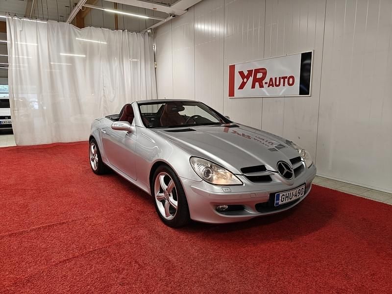 Käytetty 2005 Mercedes SLK280 Avoauto | 11 800 € - Kuva 1/4