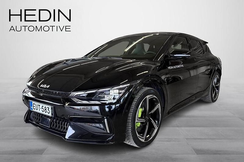 Musta Käytetty 2024 Kia EV6 Katumaasturi | 54 490 € (Kallis) - Kuva 1/4