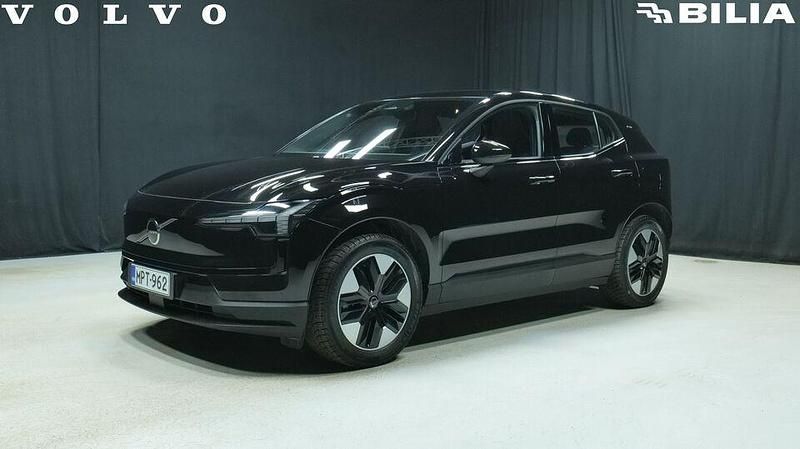 Käytetty Volvo EX30 Core 200 kW (272 HP) 2024 Katumaasturi