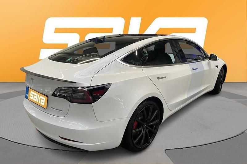 Käytetty Tesla Model 3 Performance 339 kW (462 HP) 2020 Sedan