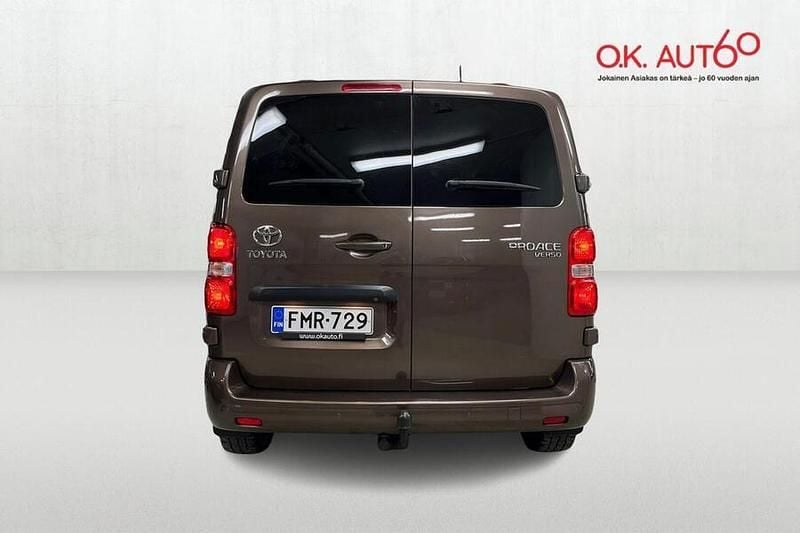 Käytetty Toyota Proace Verso Active 150 HP (110 kW) 2018 Ruskea Farmari